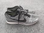 Nike - FlyKnit - 43 - Heren - Zwart/Wit - Sportschoenen, Nike, Ophalen of Verzenden, Zo goed als nieuw, Sportschoenen