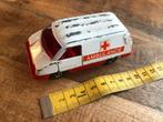 Corgi Cubs Ambulance, Hobby en Vrije tijd, Modelauto's | Overige schalen, Verzenden, Gebruikt, Auto