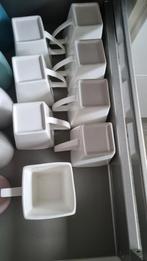 Wit vierkant servies, Huis en Inrichting, Keuken | Servies, Ophalen, Zo goed als nieuw, Aardewerk, Bord(en)