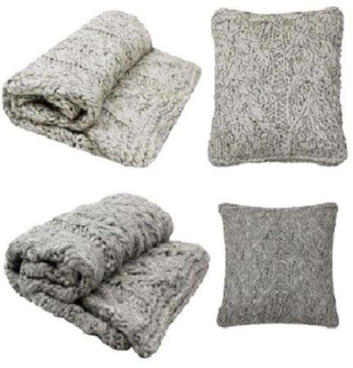 Plaid, gebreid kleed of kussen 2 kleuren, Huis en Inrichting, Woonaccessoires | Kussens, Nieuw, Vierkant, Verzenden