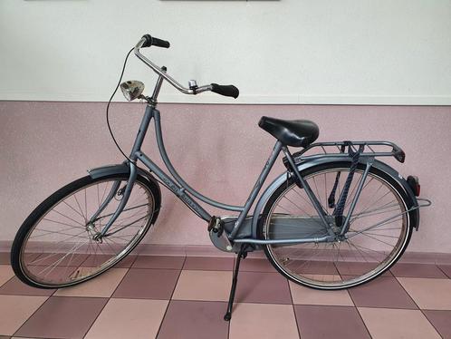 Batavus Old Dutch (28 inch, 53 cm) rem defect, Fietsen en Brommers, Fietsen | Dames | Omafietsen, Zo goed als nieuw, 53 tot 56 cm