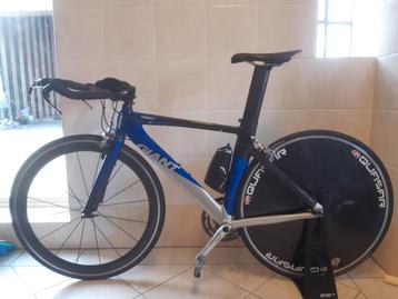 Giant trinity tijdritfiets beschikbaar voor biedingen