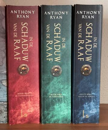 Trilogy Anthony Ryan - In de schaduw van de raaf beschikbaar voor biedingen