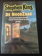 Stephen King - De noodzaak, Stephen King, Ophalen of Verzenden, Zo goed als nieuw, Amerika
