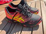 Ascics hockey schoenen mt 39,5 (zgan), Ophalen of Verzenden, Zo goed als nieuw, Schoenen
