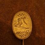 SPELDJE Olympische spelen Innsbruck 1964 skiër, Verzamelen, Speldjes, Pins en Buttons, Ophalen of Verzenden, Zo goed als nieuw