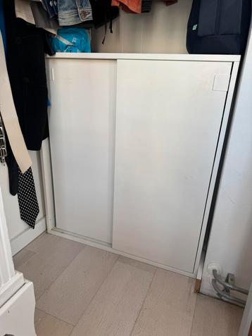 Ikea VIHALS beschikbaar voor biedingen