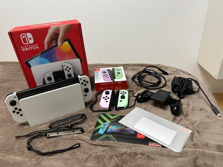 Nintendo switch oled wit + extra set joy cons, Spelcomputers en Games, Spelcomputers | Nintendo Switch, Zo goed als nieuw, Switch OLED