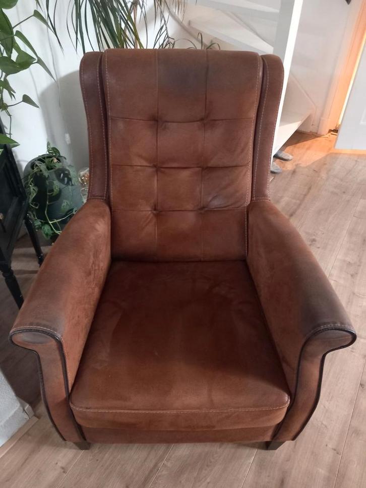 Leren fauteuil - Comfortabel en stijlvol!, Huis en Inrichting, Fauteuils, Gebruikt, Leer, 75 tot 100 cm, 75 tot 100 cm, Ophalen of Verzenden