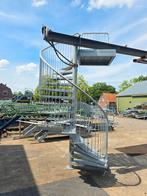 Stalen wenteltrap gegalv. Hoog 3,4 mtr. Nob103, Doe-het-zelf en Verbouw, Ophalen, Zo goed als nieuw, 2 tot 4 meter