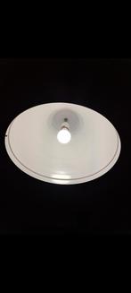 Witte plavond lamp te koop, Ophalen of Verzenden, Zo goed als nieuw