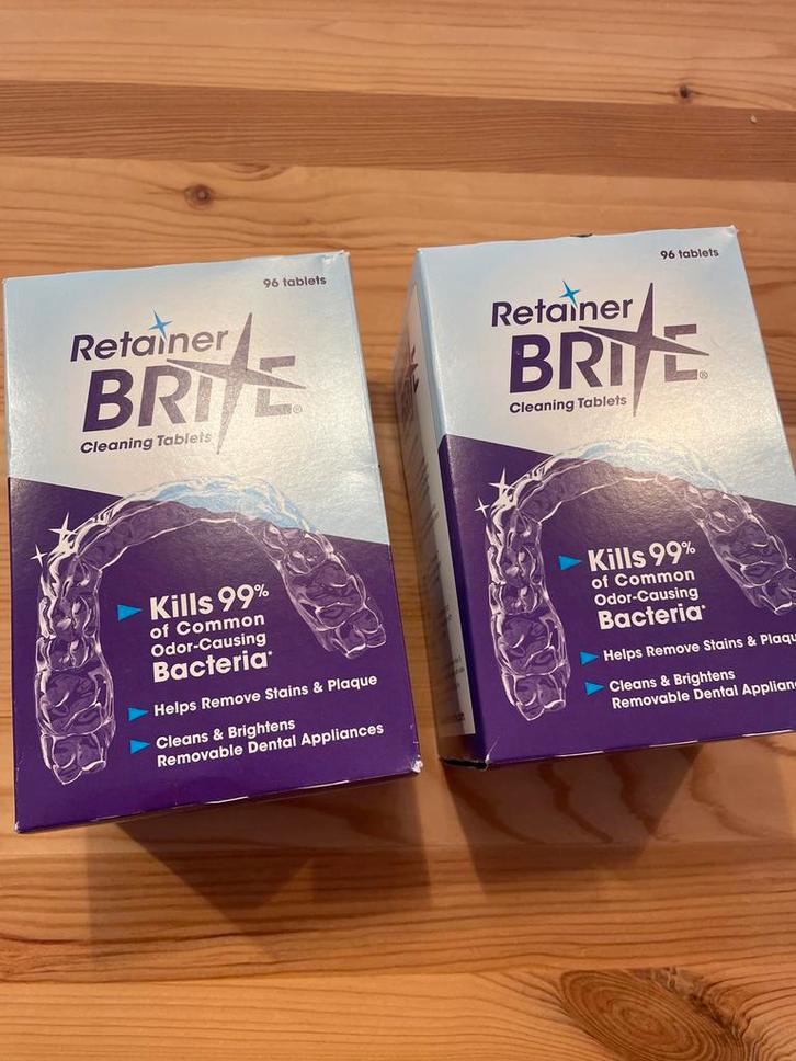 Retainer Brite Reinigingstabletten - 2 x 96 stuks, Sieraden, Tassen en Uiterlijk, Uiterlijk | Mondverzorging, Nieuw, Overige typen