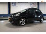 Toyota Aygo 1.0 VVT-i Aspiration / AIRCO / 5 DEURS ! ! !, Voorwielaandrijving, Euro 5, Gebruikt, 4 stoelen