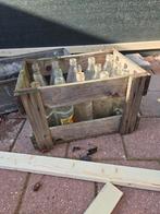 Oude houten krat met glazen flessen, Ophalen of Verzenden