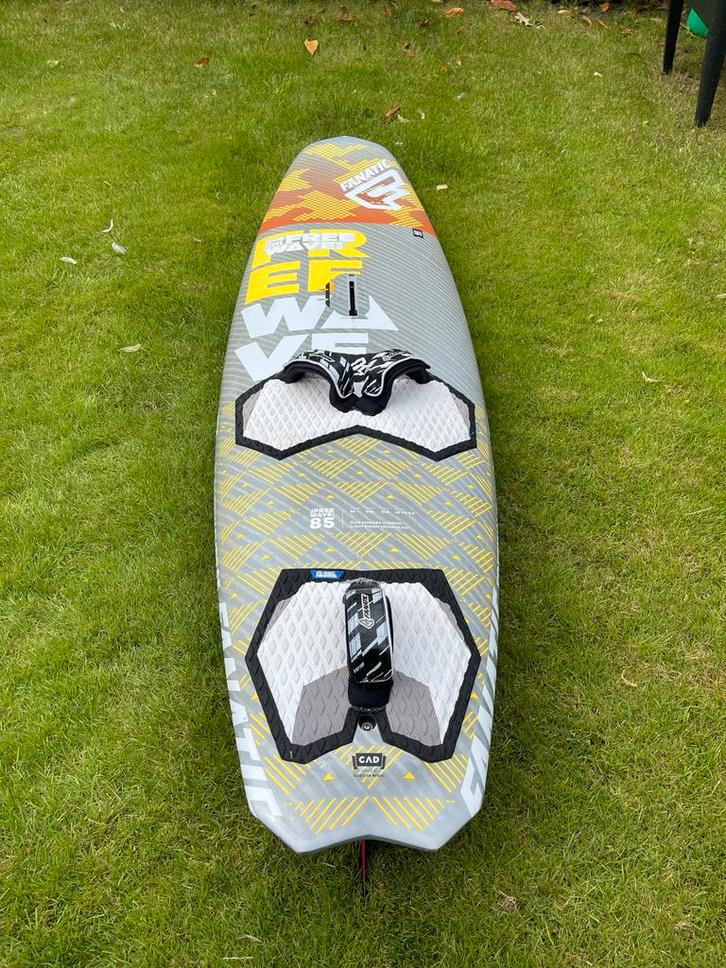 Fanatic Freewave Stubby 85L Team Edition, Watersport en Boten, Windsurfen, Gebruikt, Plank, Minder dan 250 cm, Met vin(nen), Ophalen