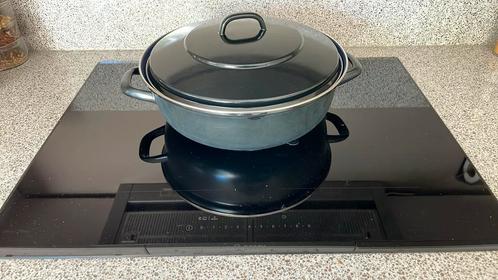 Hele grote, stevige gietijzere anti aanbak braadpan., Huis en Inrichting, Keuken | Potten en Pannen, Gebruikt, Koekenpan of Braadpan