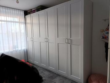 Ikea paxkast beschikbaar voor biedingen