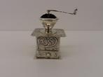 Zilveren miniatuur Koffiemolen                          Z149, Ophalen of Verzenden, Zilver