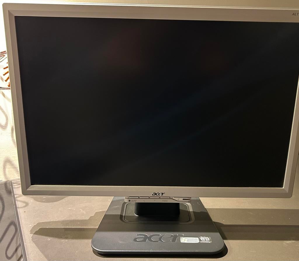 Acer LCD-monitor, Gebruikt, Ophalen of Verzenden, Overige typen, Onbekend