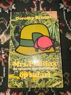 Mrs. Pollifax op Safari - Dorothy Gilman, Boeken, Ophalen of Verzenden, Gelezen, Nederland