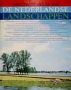 Spectrum Atlas van de Nederlandse Landschappen , Boeken, Natuur, Ophalen of Verzenden, Zo goed als nieuw, Natuur algemeen