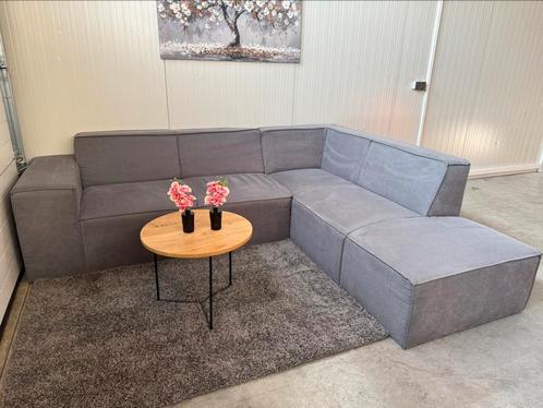 Hoekbank lichtgrijs | Gereinigd | Gratis levering, Huis en Inrichting, Banken | Bankstellen, Zo goed als nieuw, Hoekbank, Vierpersoons of meer