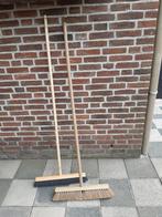 2 Zaalvegers 60 cm met kokus haar en een met kunstof haar, Ophalen, Bezem of Borstel