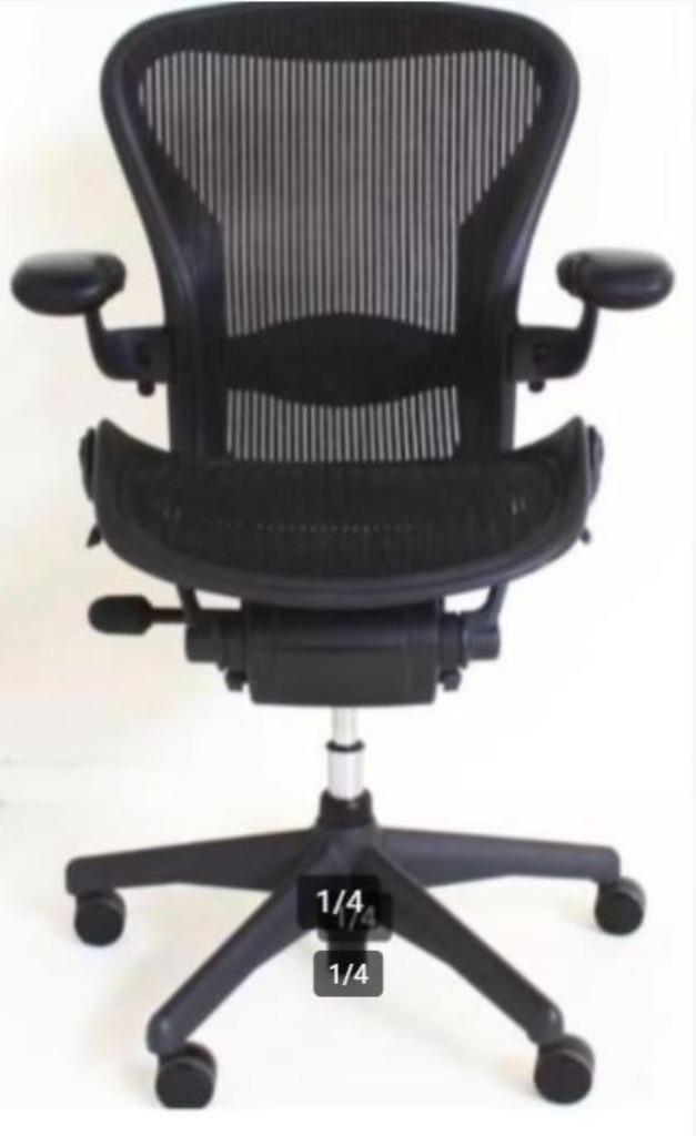 Herman Miller Aeron Type C Bureaustoel Grafiet met Lumbar, Huis en Inrichting, Bureaustoelen, Zo goed als nieuw, Bureaustoel, Zwart