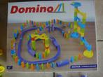 Domino set 134 psc plus 8 knikkers, Ophalen of Verzenden, Knutselen