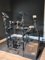 Roland td9 met GRATIS roland pm10 versterker, Muziek en Instrumenten, Drumstellen en Slagwerk, Ophalen, Zo goed als nieuw, Roland
