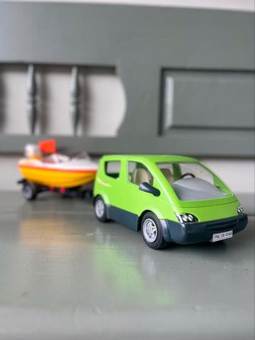 Playmobil 4144 Familiebusje met boottrailer beschikbaar voor biedingen