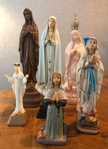 Religie / beelden : kleine verzameling Maria beeldjes beschikbaar voor biedingen