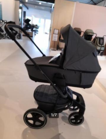 Easywalker Harvey 5 Premium 2-in-1 Kinderwagen Mineral Grey beschikbaar voor biedingen