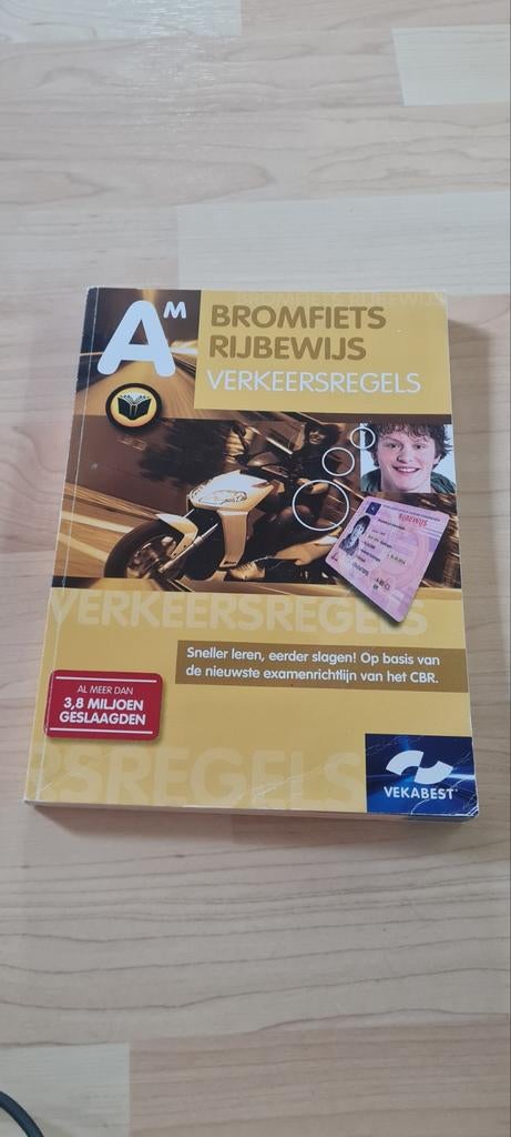 Bromfiets Rijbewijs Verkeersregels Boek, Boeken, Ophalen of Verzenden, Zo goed als nieuw, Overige onderwerpen, Vekabest