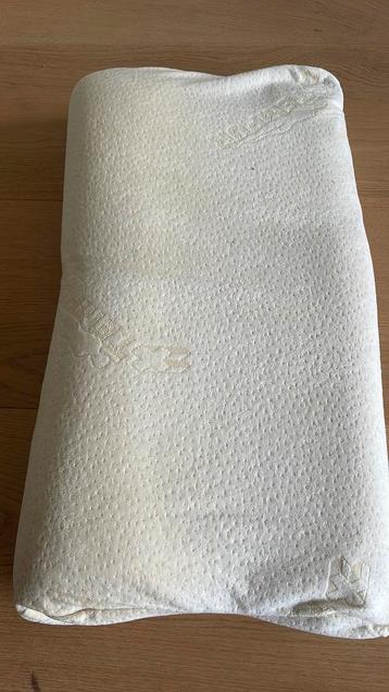 Tempur hoofdkussen original maat S beschikbaar voor biedingen