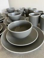 Ikea Servies - Borden, Kommen en Bekers, Ophalen, Gebruikt, Effen, Aardewerk