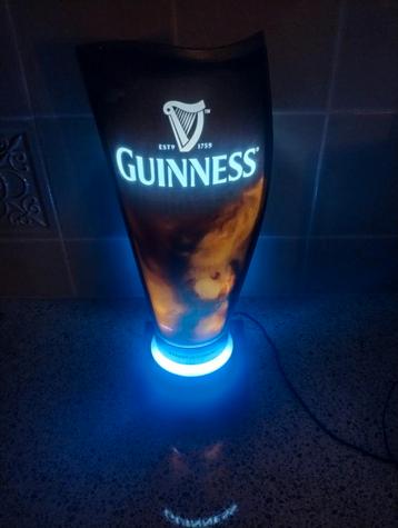 Guinness bier tap front verlicht  beschikbaar voor biedingen