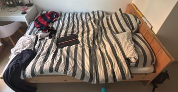 Tweepersoons, 2 persoons bed beschikbaar voor biedingen