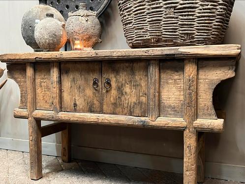 Uniek oude chinese tafel elmwood sidetable haltafel, Huis en Inrichting, Tafels | Sidetables, Zo goed als nieuw, 25 tot 50 cm