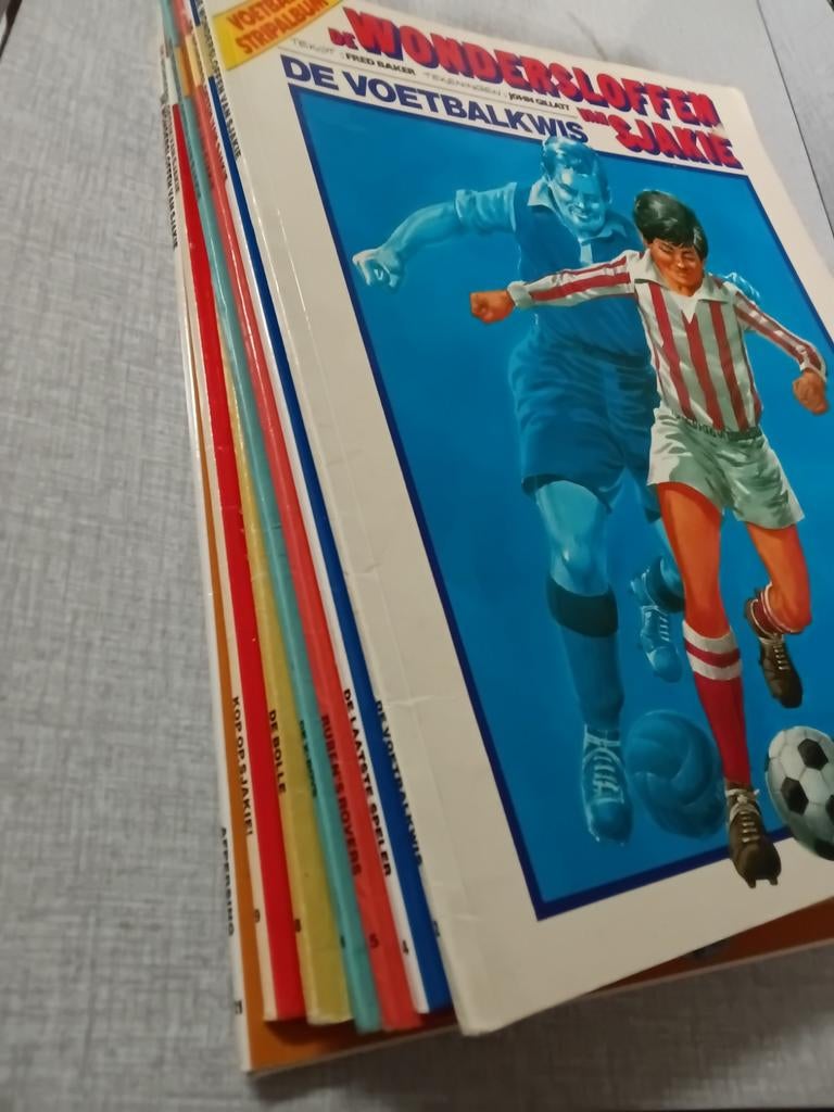 7 stripboeken van de wondersloffen van Sjakie., Boeken, Meerdere stripboeken, Ophalen of Verzenden, Zo goed als nieuw