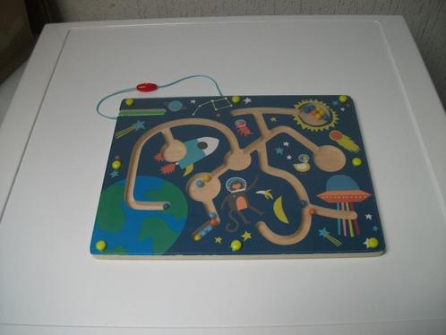 Magneet kralenbord ruimte, Kinderen en Baby's, Speelgoed | Houten speelgoed, Gebruikt, Overige typen, Ophalen of Verzenden