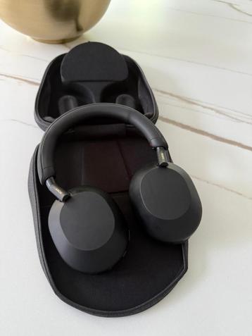 Sony WH-1000XM5 Noise canceling koptelefoon beschikbaar voor biedingen