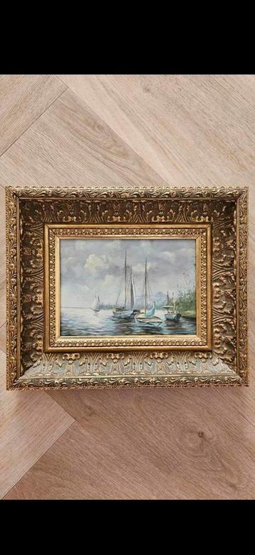 Schilderij met zeilboten in gouden lijst beschikbaar voor biedingen