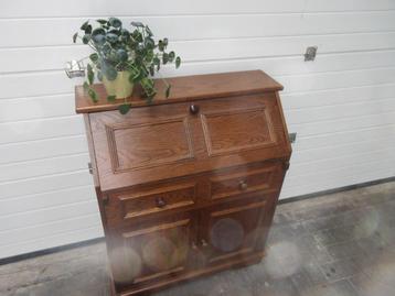 donkereiken secretaire / bureau beschikbaar voor biedingen