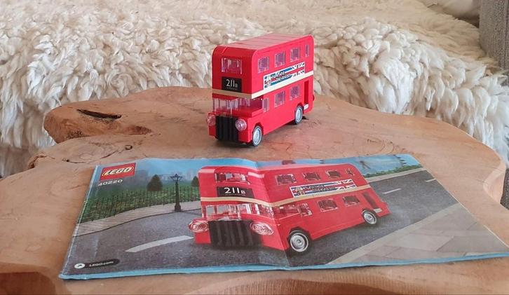 Lego Londense Dubbeldekker Bus 40220, Kinderen en Baby's, Speelgoed | Duplo en Lego, Zo goed als nieuw, Lego, Complete set, Ophalen of Verzenden