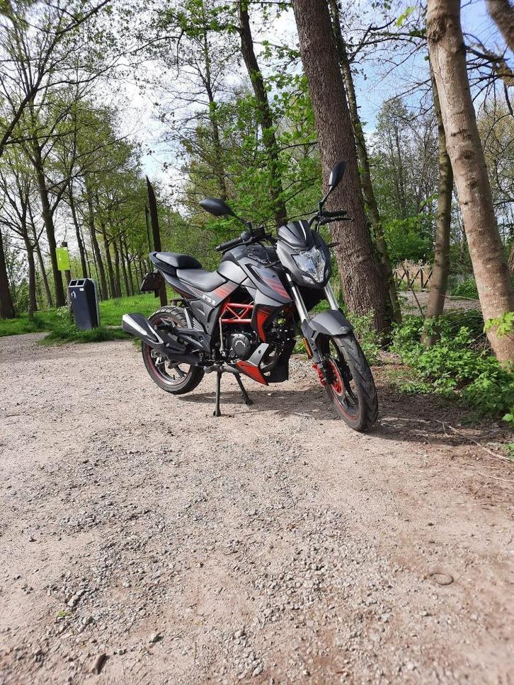 brommer Killerbee, Fietsen en Brommers, Brommers | Crossbrommers, Gebruikt, Overige merken, Ophalen