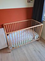 IKEA ledikant met matras, dekbed en beddengoed, Kinderen en Baby's, Babywiegjes en Ledikanten, Ophalen, Zo goed als nieuw, Ledikant