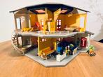 Playmobil familiehuis XL (city life 9266) met extra’s, Zo goed als nieuw, Ophalen