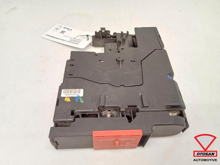 Mercedes C Klasse W204 Zekeringkast A2075402550, Auto-onderdelen, Elektronica en Kabels, Mercedes-Benz, Gebruikt, Ophalen of Verzenden