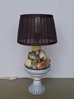 vintage Spaanse tafel-lamp keramiek voet met fruit h= 49cm, Huis en Inrichting, Lampen | Tafellampen, Overige materialen, Ophalen of Verzenden